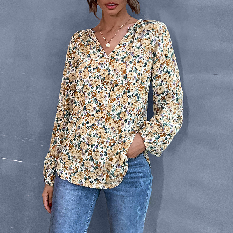 Fashionable loose collar long-sleeved floral shirt for early autumn vacation
